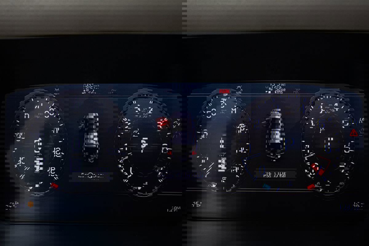 Used 2020 Land Rover Defender 110 S image 15