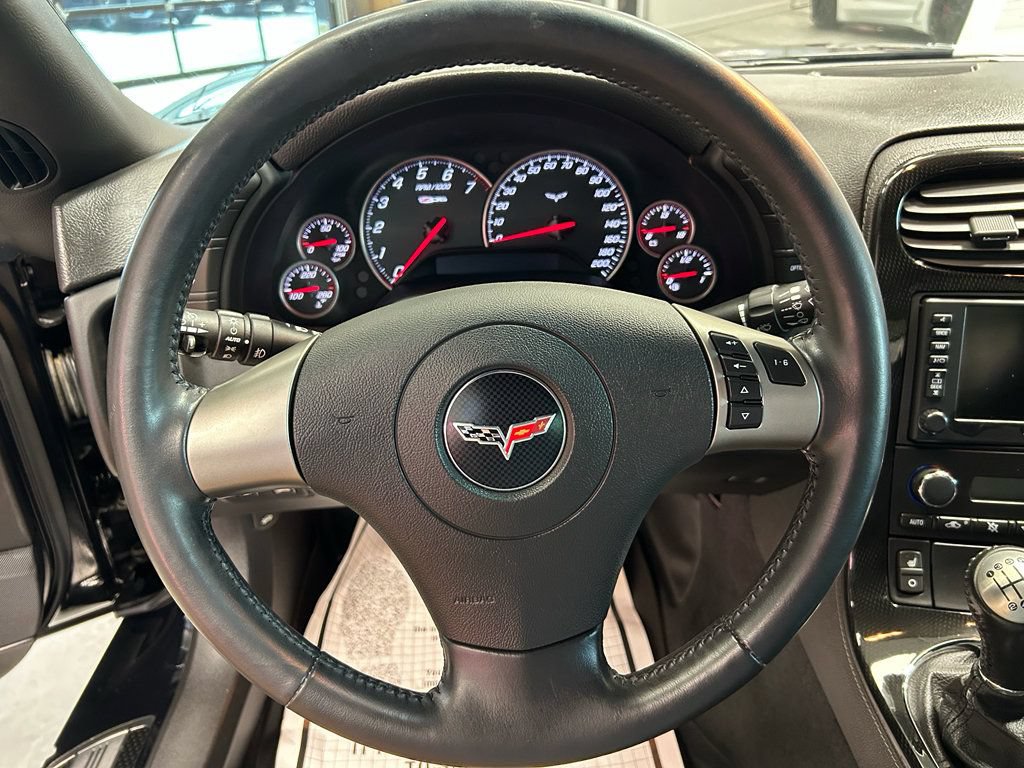 Used 2008 Chevrolet Corvette Z06 w/ Preferred Equipment Group RWD image 7