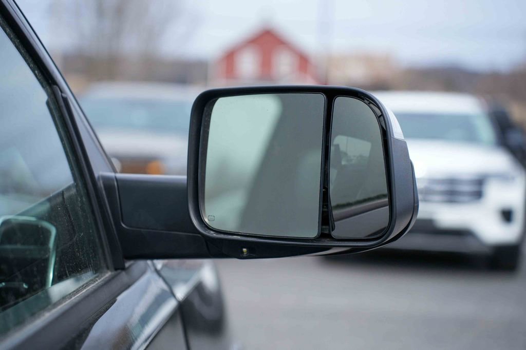 Used 2022 RAM 1500 Laramie image 14