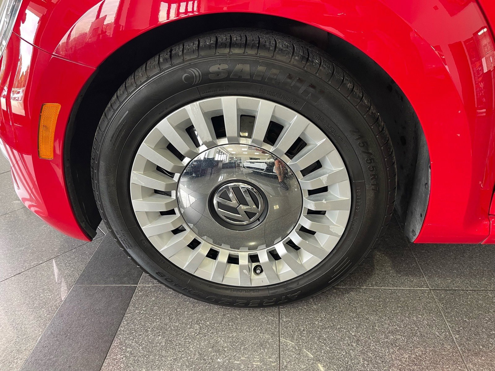Used 2014 Volkswagen Beetle 1.8T FWD image 21