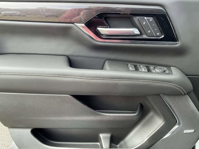 New 2026 GMC Yukon Elevation w/ Elevation Premium Package image 17