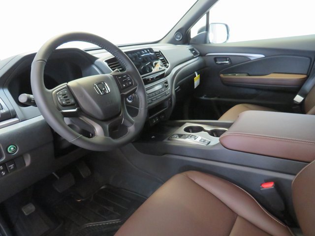 New 2025 Honda Ridgeline RTL image 3