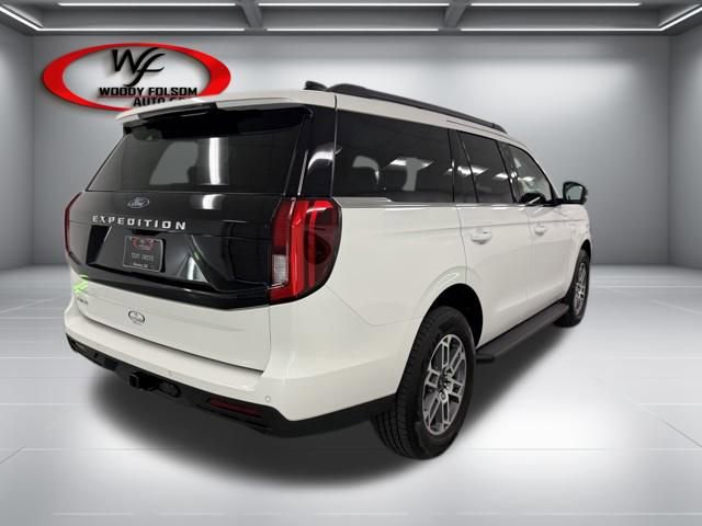 New 2026 Ford Expedition Active RWD image 6
