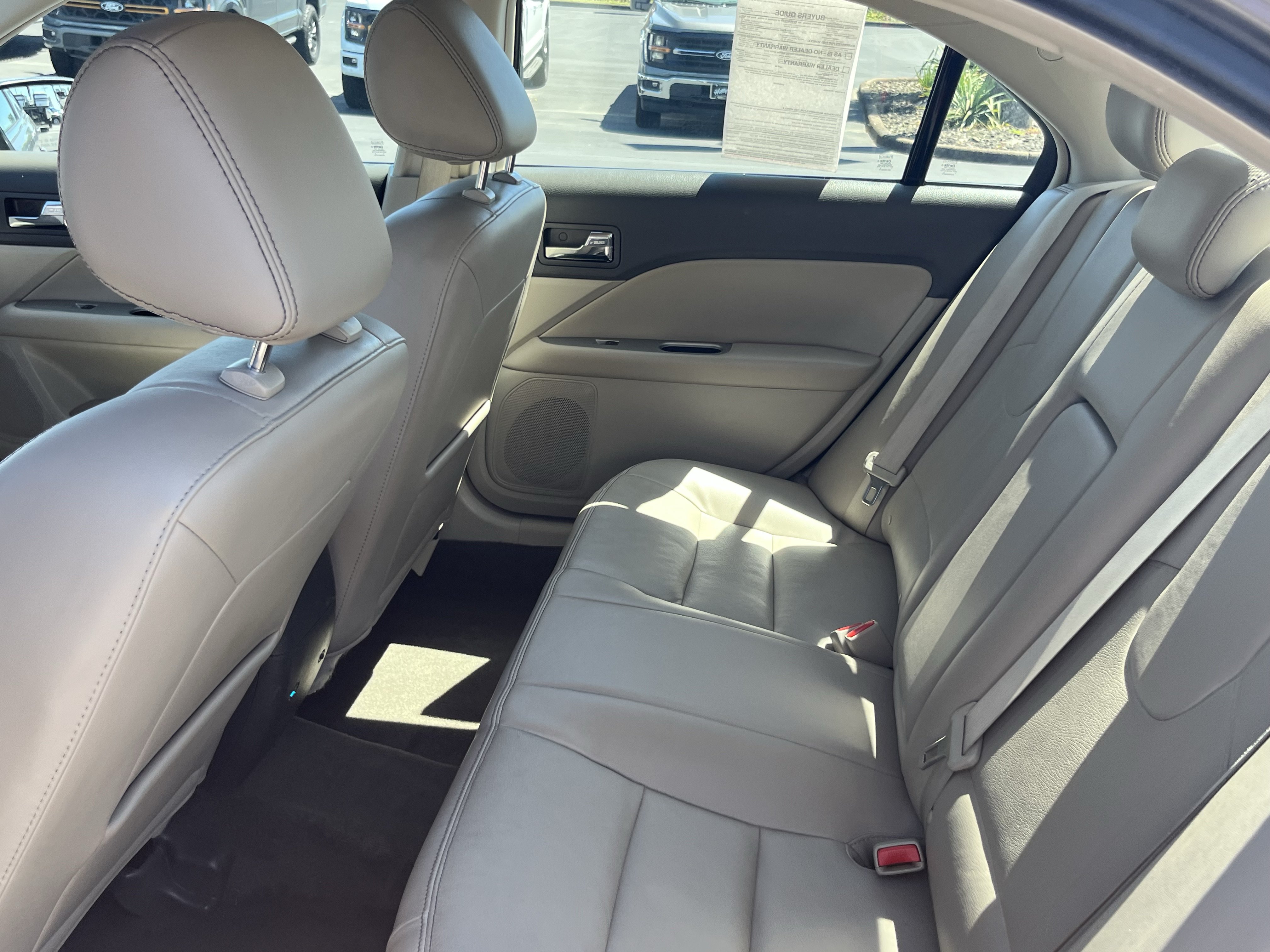 Used 2011 Ford Fusion SEL w/ 301A Rapid Spec Order Code FWD image 11