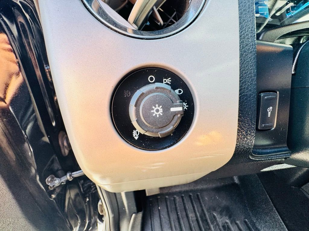 Used 2016 Ford Expedition XLT w/ Equipment Group 202A image 22