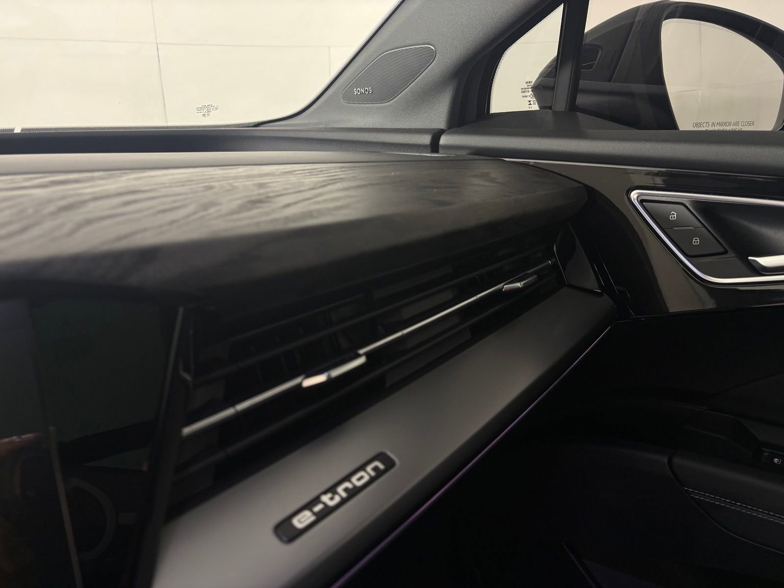Used 2023 Audi Q4 e-tron Premium Plus w/ Premium Plus AWD/4WD image 13