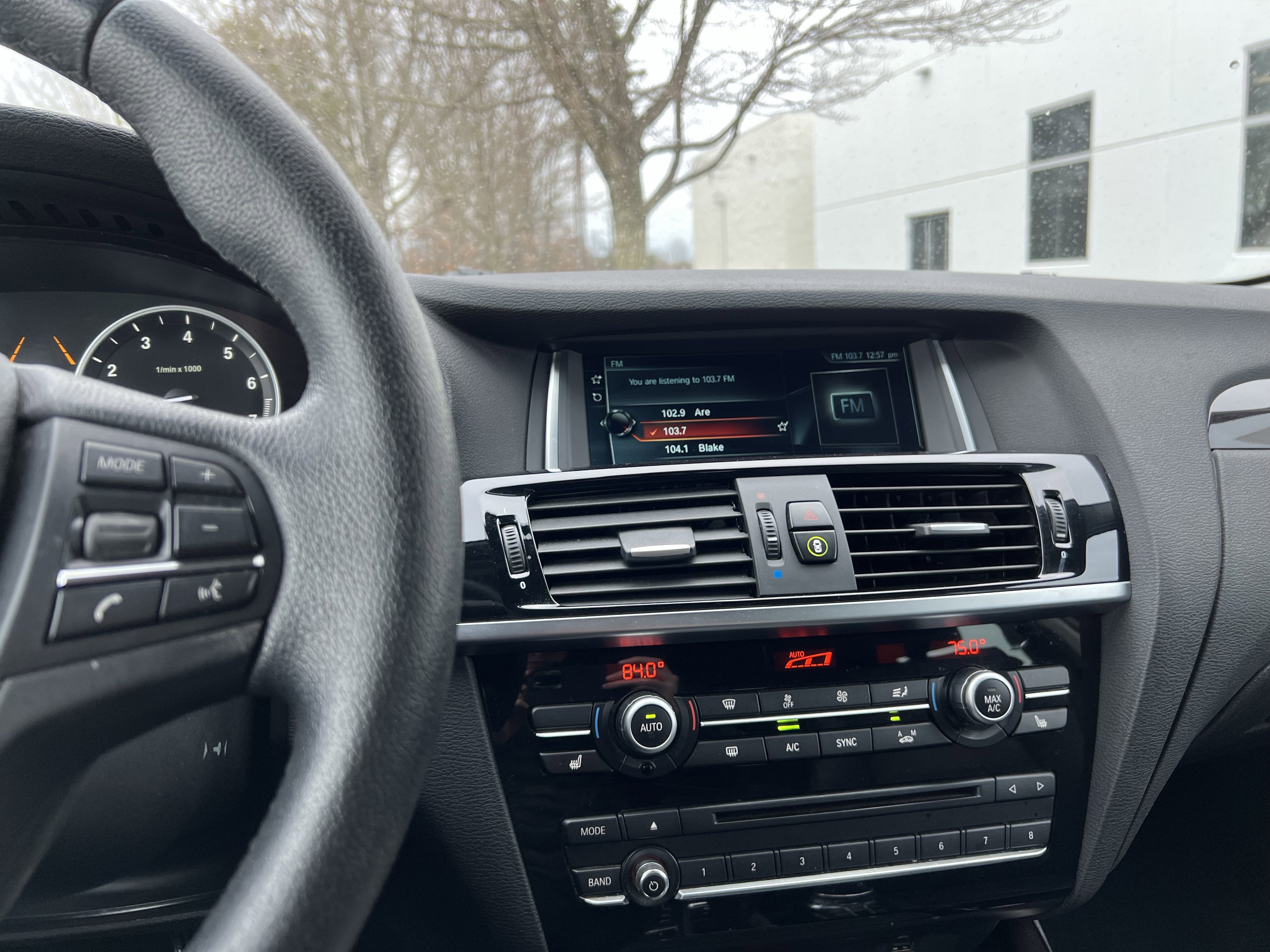 Used 2017 BMW X3 xDrive28i image 31