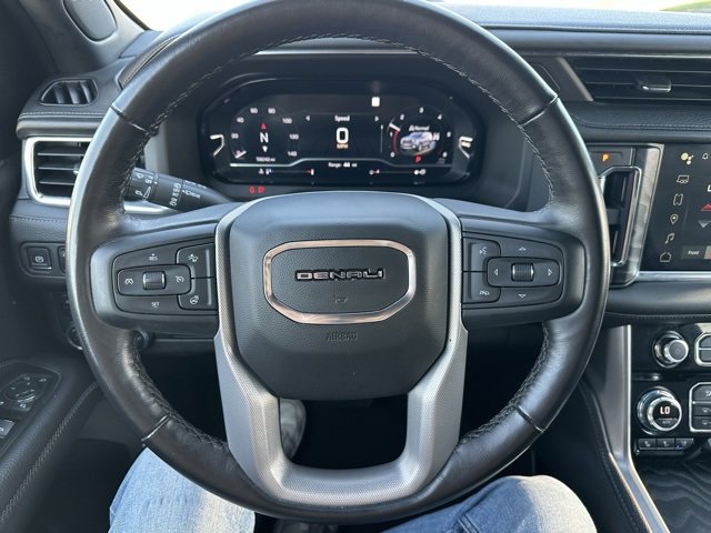 Used 2022 GMC Yukon Denali image 32