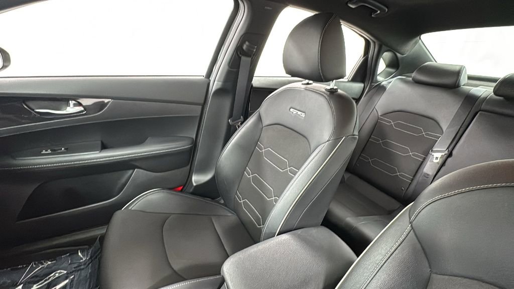 Used 2024 Kia Forte GT-Line image 13