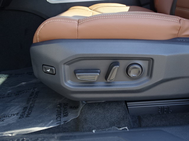 New 2026 Toyota Tundra 1794 Edition AWD/4WD image 9