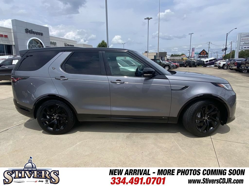 Used 2021 Land Rover Discovery S R-Dynamic AWD/4WD image 10
