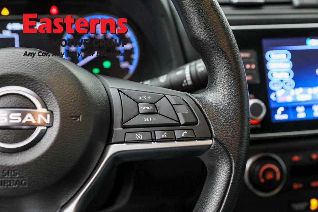 Used 2023 Nissan Leaf S image 15