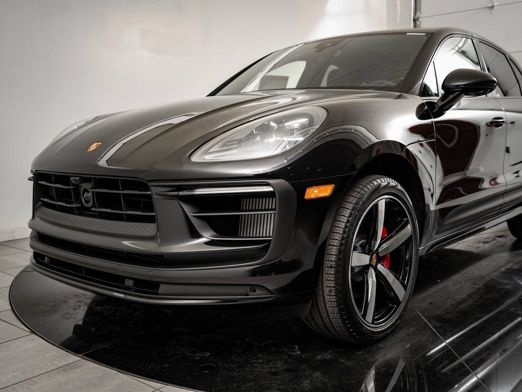 New 2026 Porsche Macan S AWD/4WD image 13