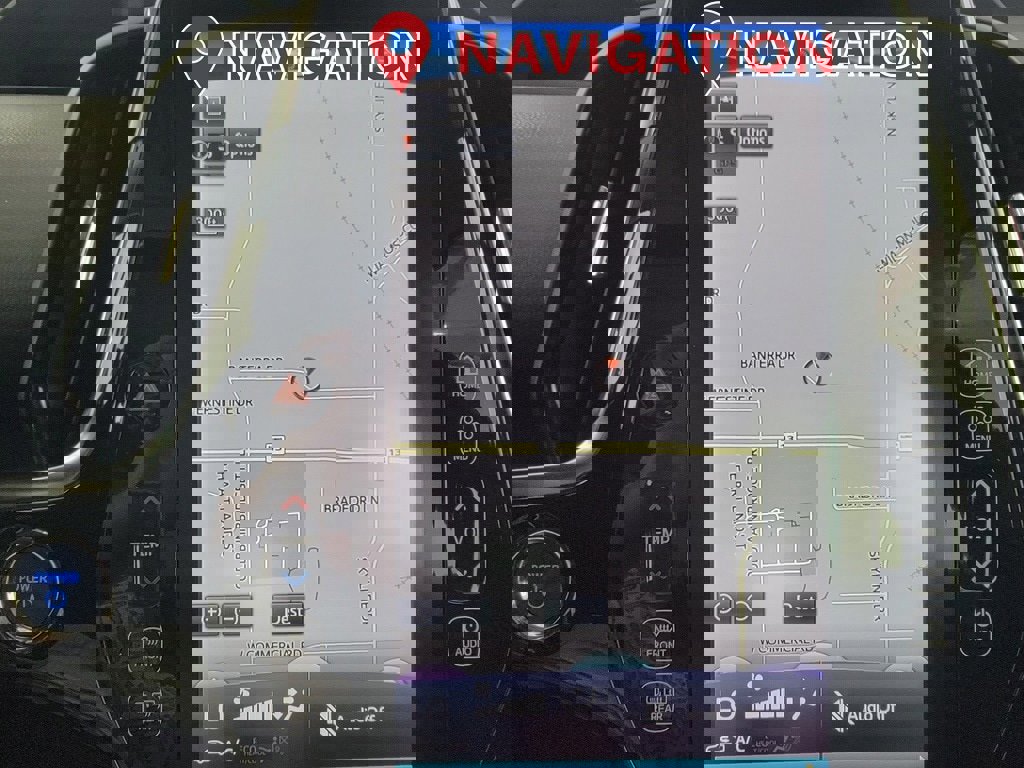 Used 2018 Toyota Prius Four w/ Advanced Technology Package image 23