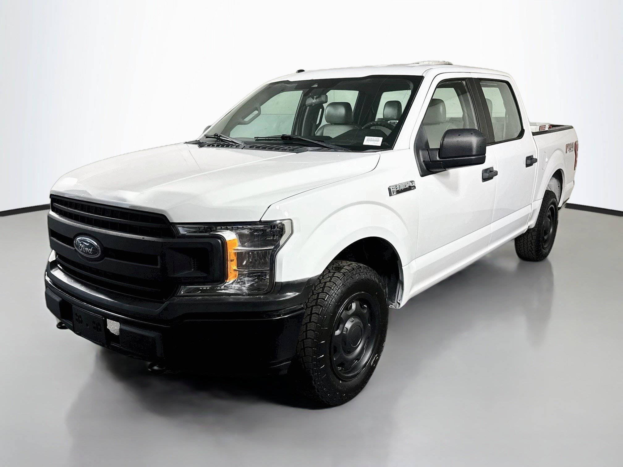 Used 2019 Ford F150 XL w/ Equipment Group 101A Mid AWD/4WD image 4