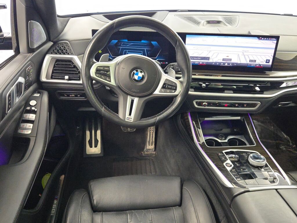 Used 2024 BMW X7 M60i w/ Executive Package image 22
