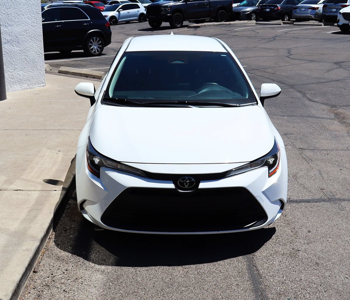 Used 2023 Toyota Corolla LE w/ Carpet Mat Package (TMS) FWD image 15