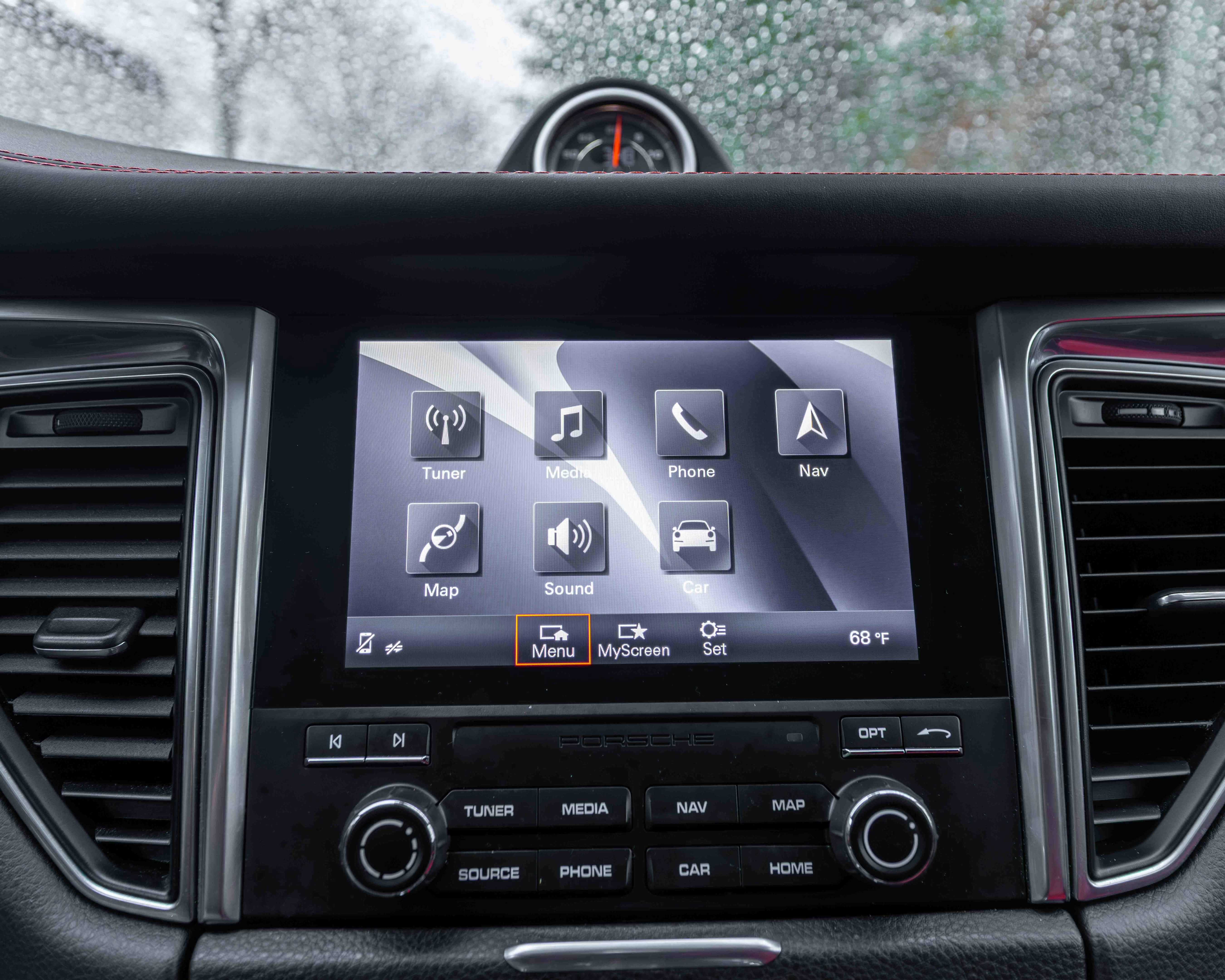 Used 2017 Porsche Macan GTS image 10