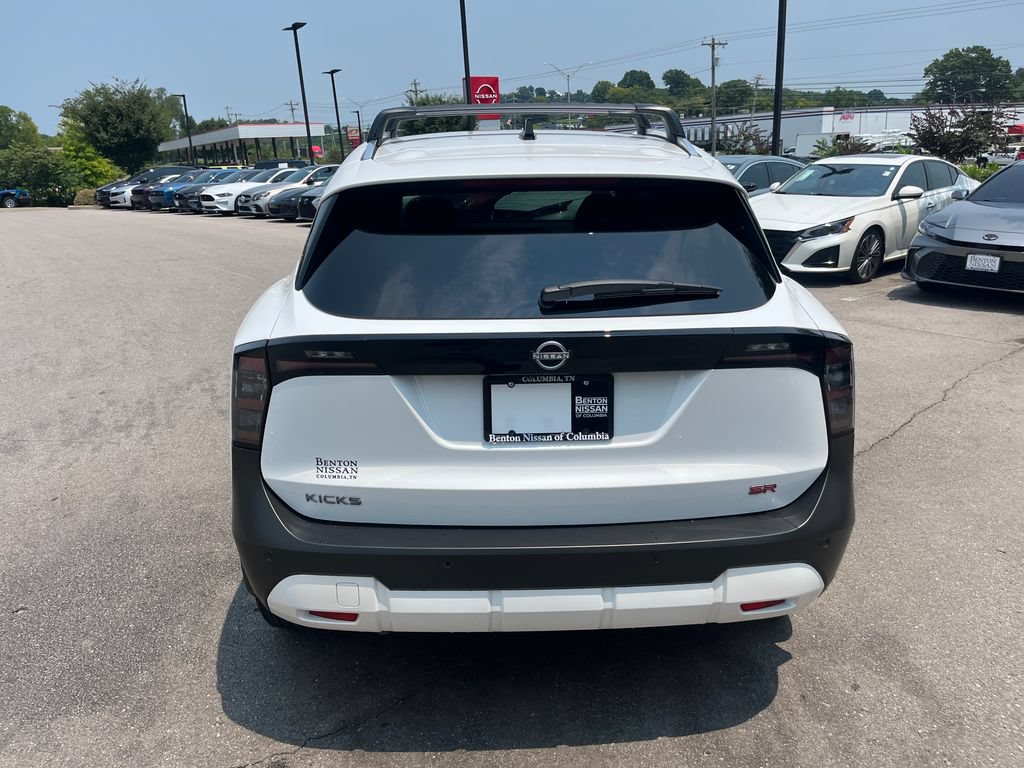 Certified 2026 Nissan Kicks SR FWD image 6