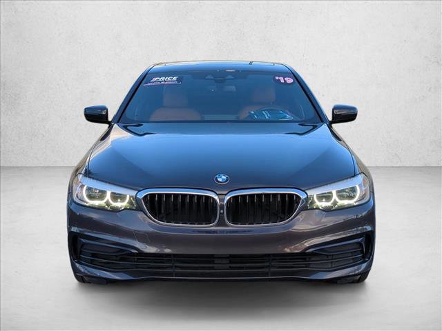 Used 2019 BMW 540i image 2