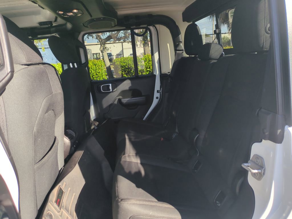 Used 2020 Jeep Gladiator Sport w/ Quick Order Package 24S image 17