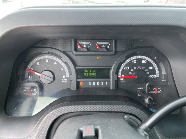 Used 2014 Ford E-350 and Econoline 350 Super Duty w/ Power Group image 6