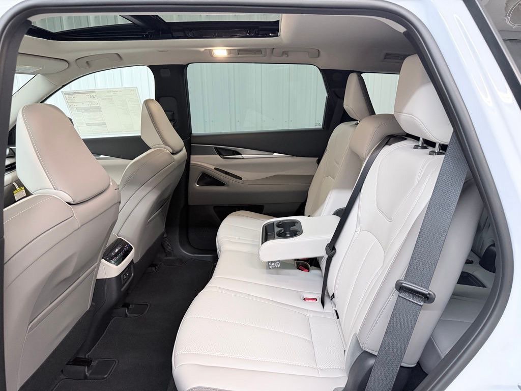 Certified 2027 INFINITI QX60 Luxe w/ Cargo Package FWD image 34