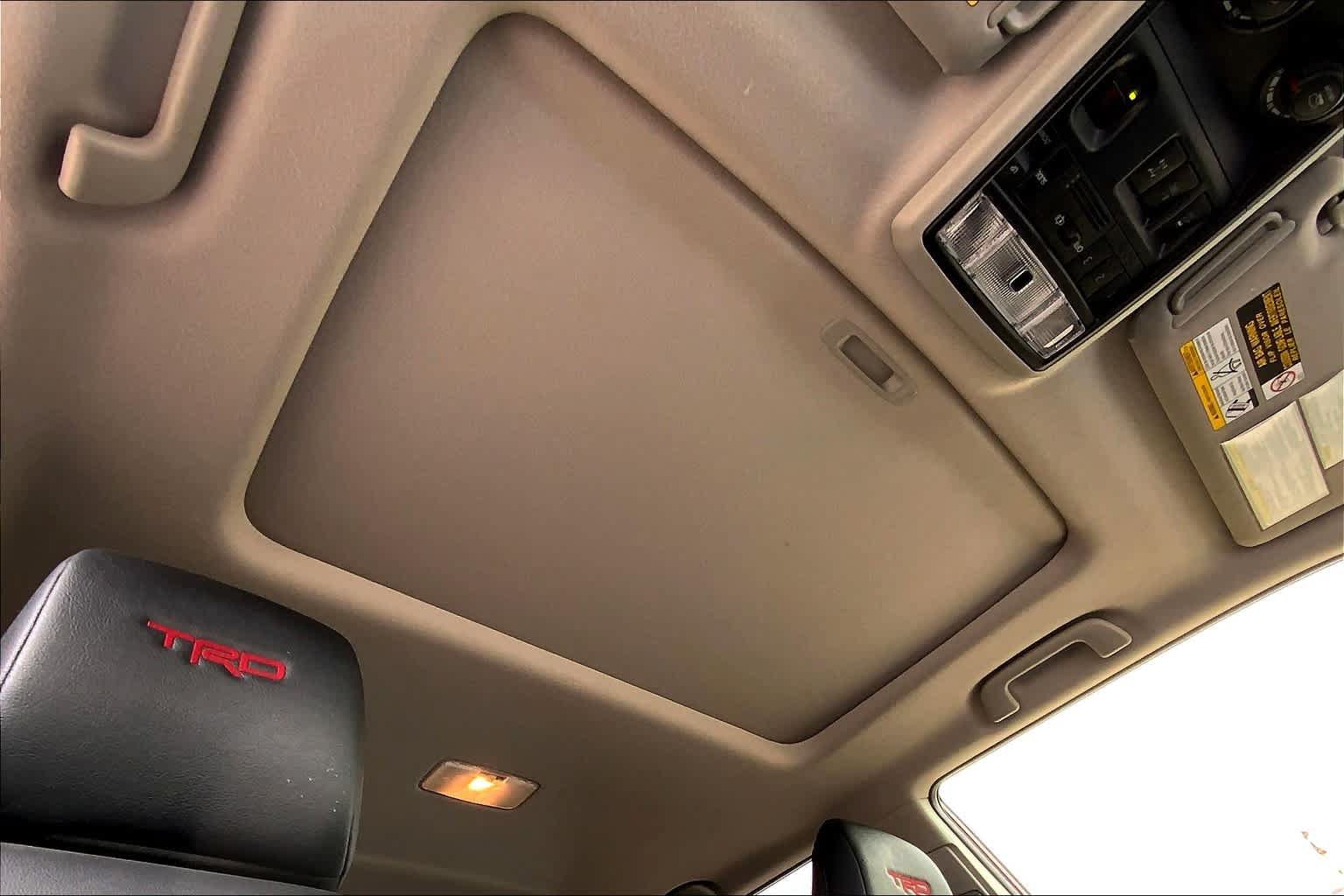 Certified 2021 Toyota 4Runner Venture w/ Moonroof Package AWD/4WD image 14