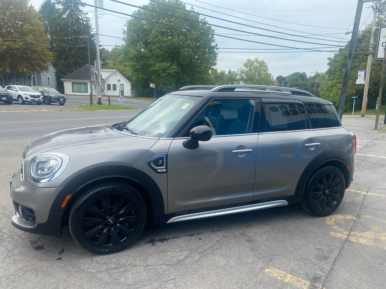 Used 2017 MINI Cooper Countryman S image 3