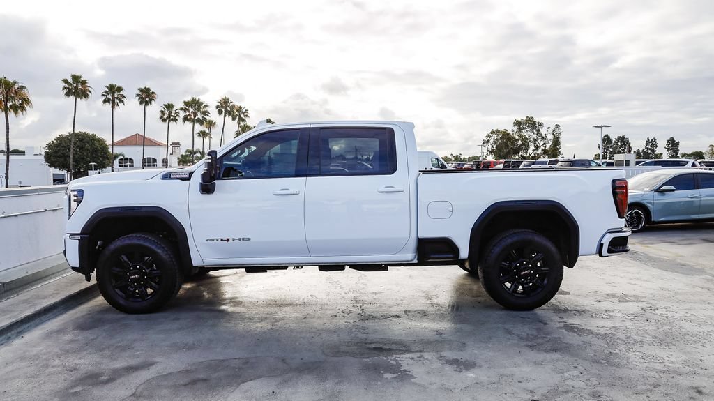 Used 2025 GMC Sierra 2500 AT4 AWD/4WD image 14