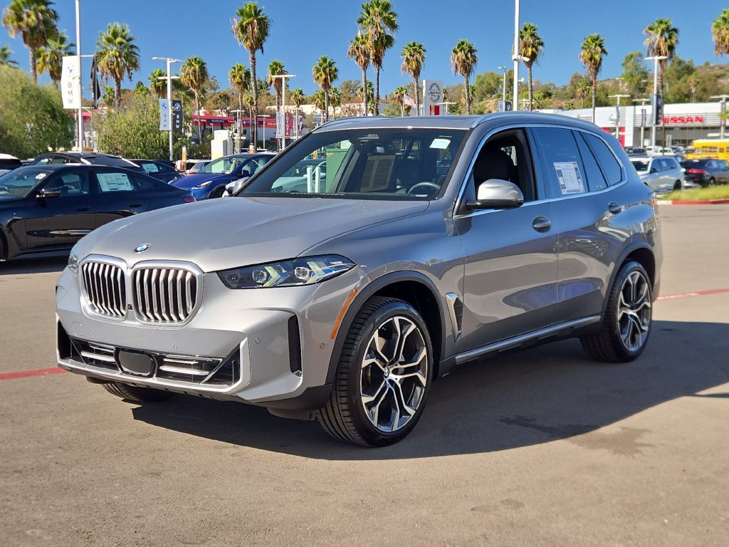 Used 2026 BMW X5 sDrive40i RWD image 2