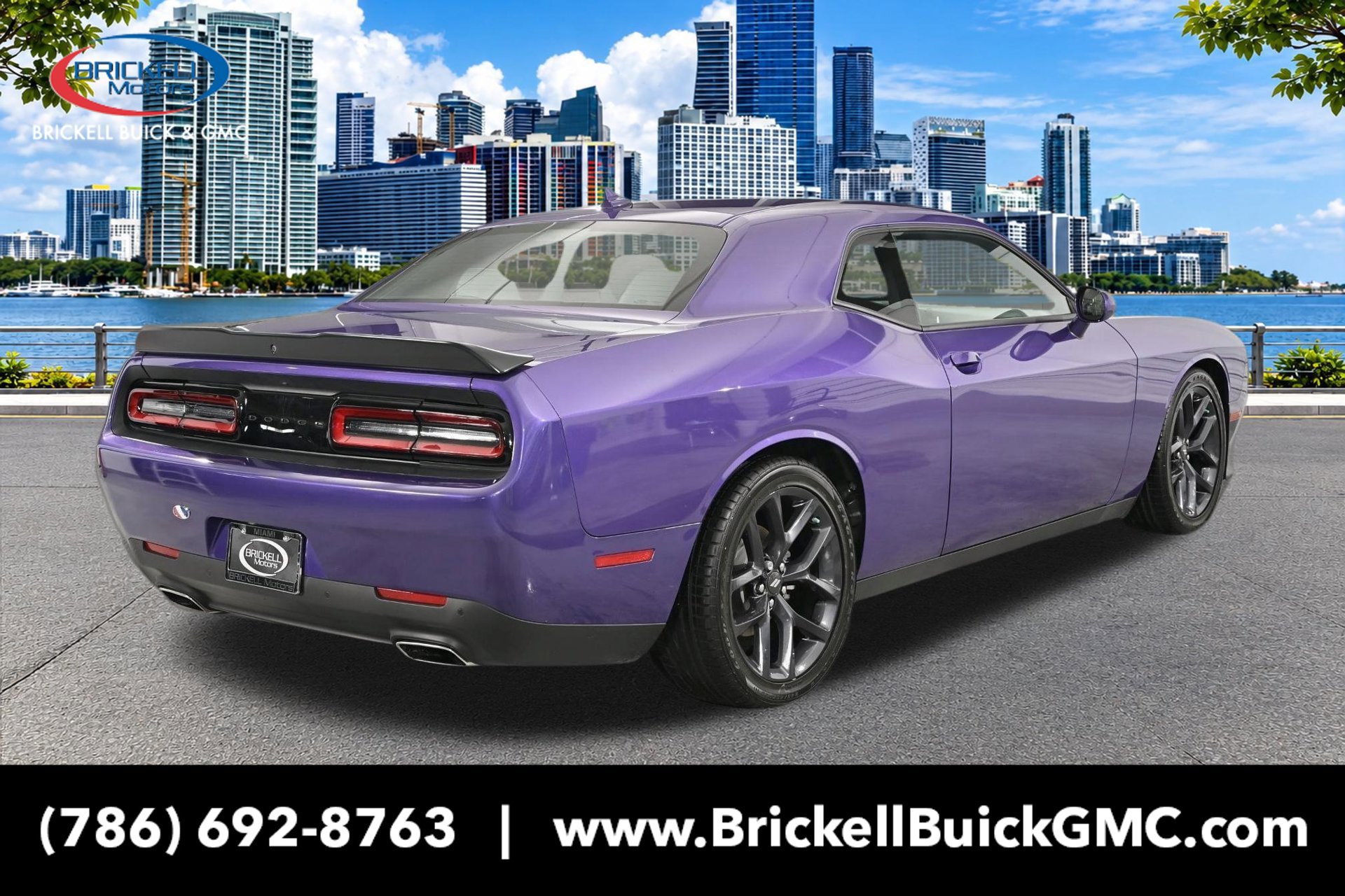 Used 2023 Dodge Challenger GT w/ Plus Package RWD image 5