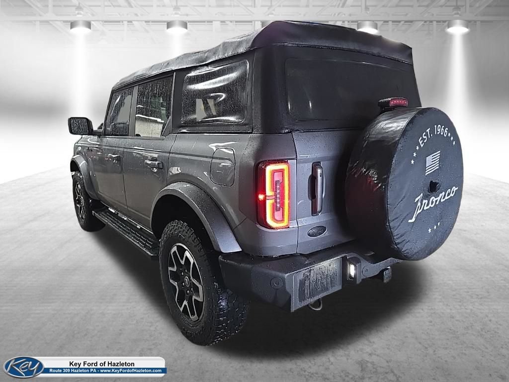 Used 2022 Ford Bronco Outer Banks AWD/4WD image 9