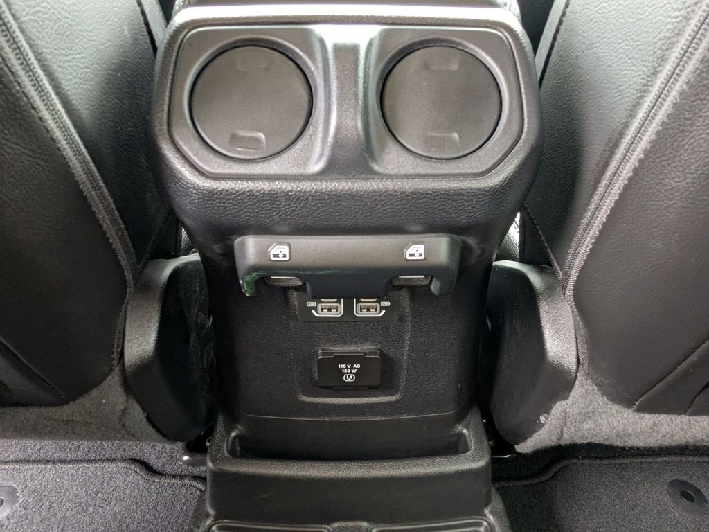 Used 2021 Jeep Wrangler Unlimited Sahara w/ Uconnect 4C Nav & Sound Group image 18