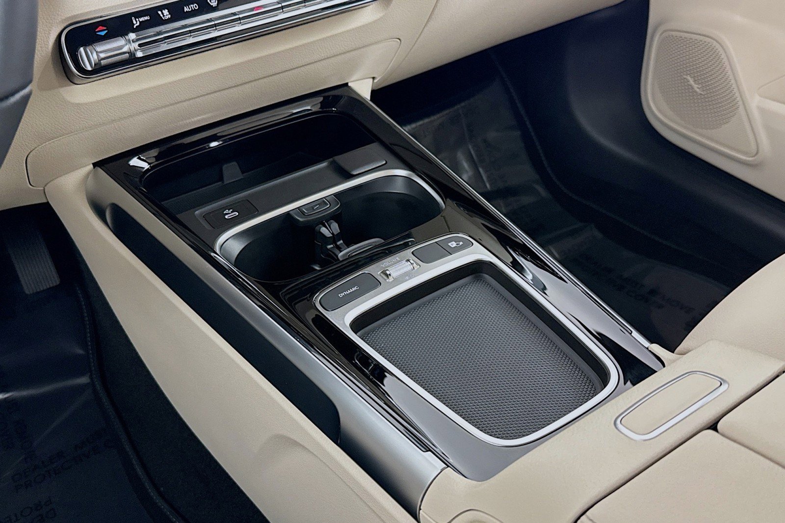 Certified 2026 Mercedes-Benz GLB 250 GLB 250 image 6