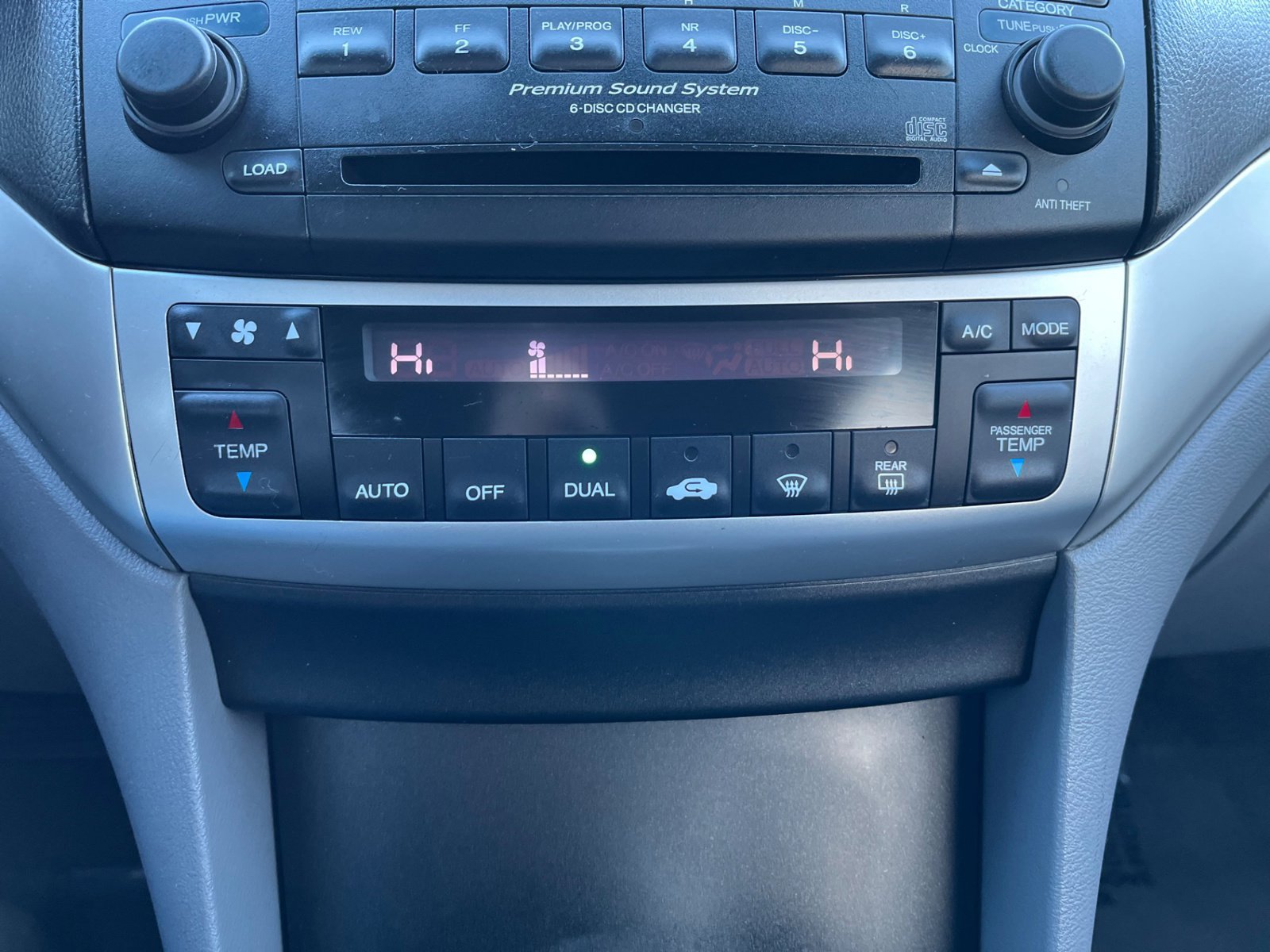 Used 2005 Acura TSX image 27