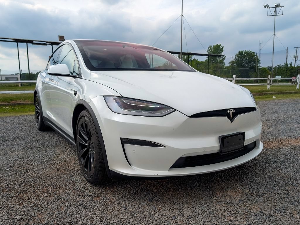 Used 2022 Tesla Model X AWD/4WD image 4