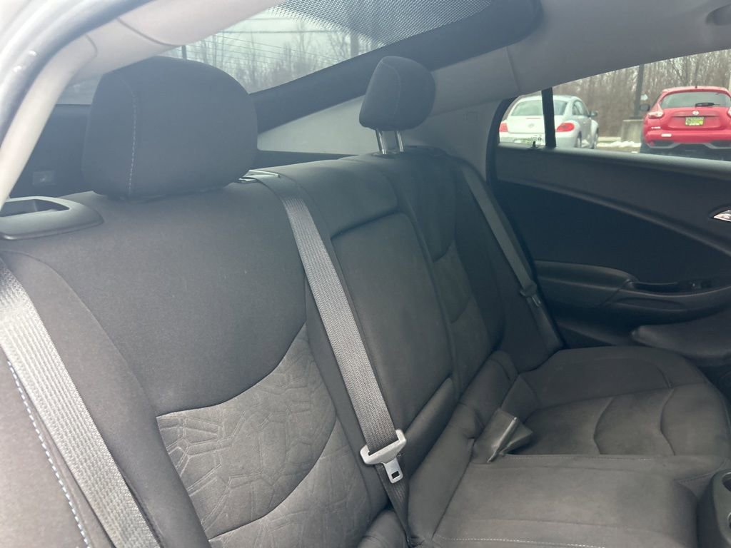 Used 2018 Chevrolet Volt LT w/ Comfort Package image 34