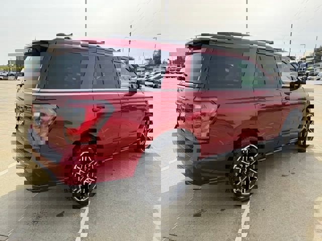 Used 2019 Ford Expedition Limited w/ Equipment Group 303A image 5