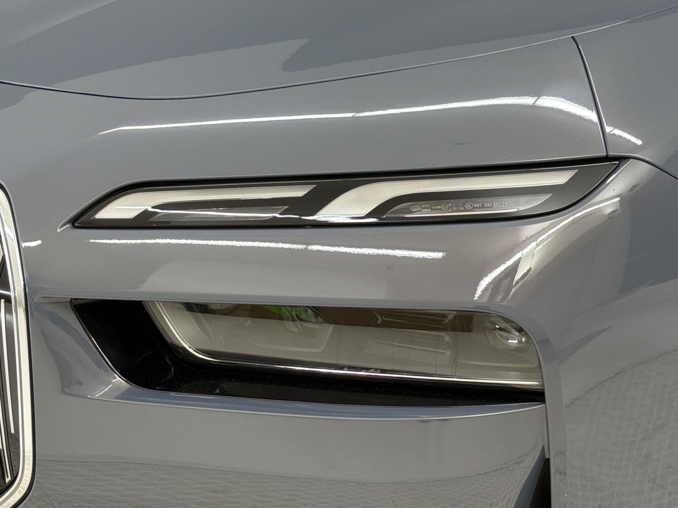 Certified 2023 BMW i7 xDrive60 AWD/4WD image 12