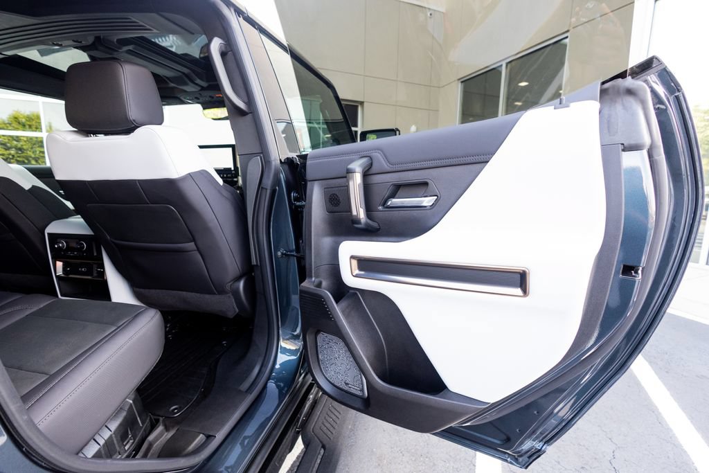 Used 2025 GMC Hummer EV 3X AWD/4WD image 61
