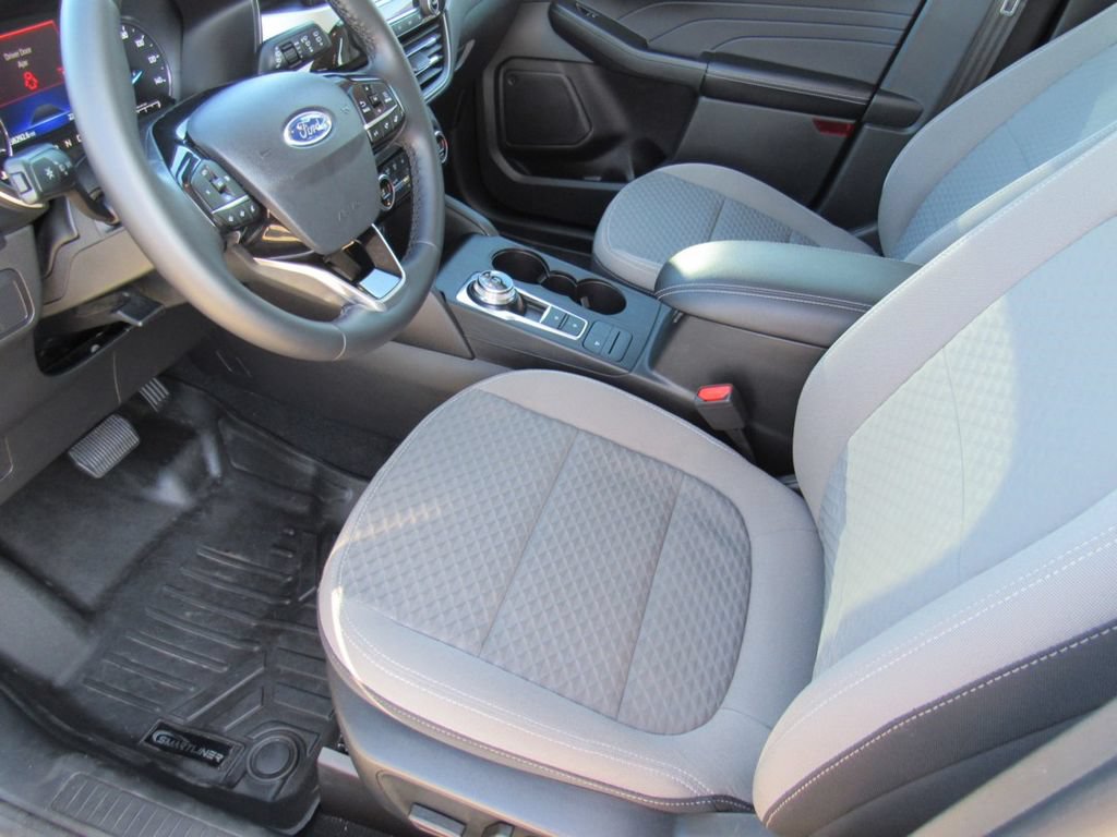 Certified 2021 Ford Escape SE w/ Convenience Package FWD image 14