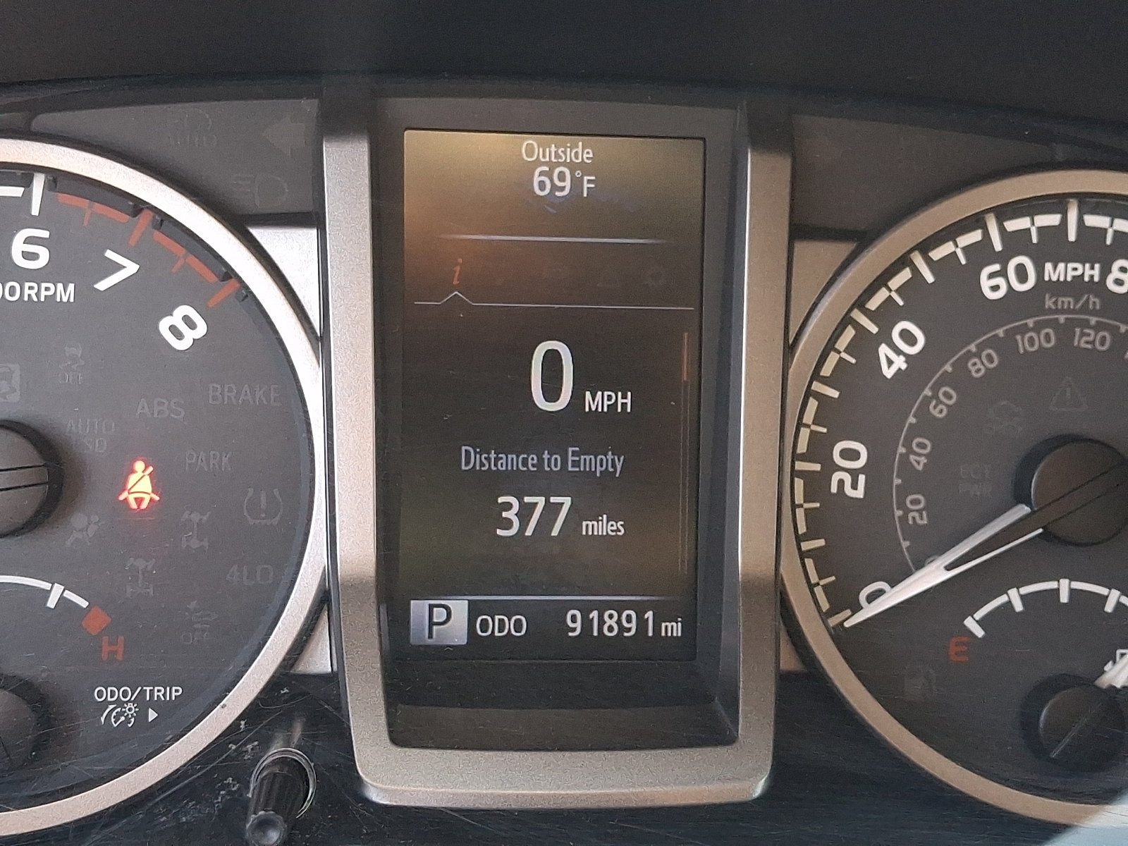 Used 2018 Toyota Tacoma SR5 AWD/4WD image 20