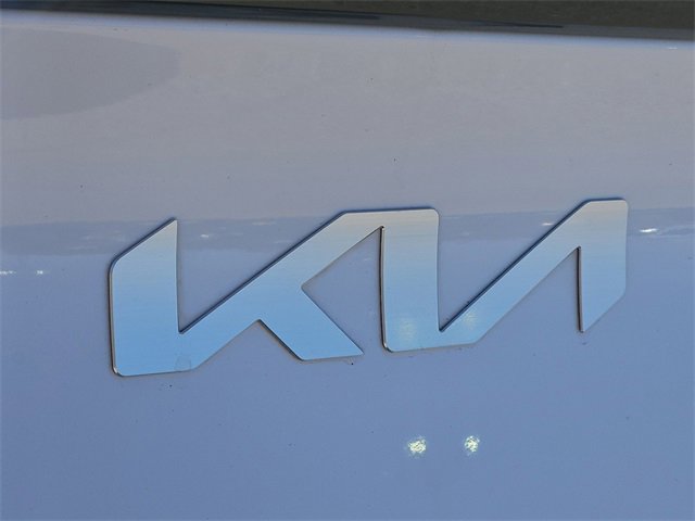 Used 2023 Kia Sportage EX image 10