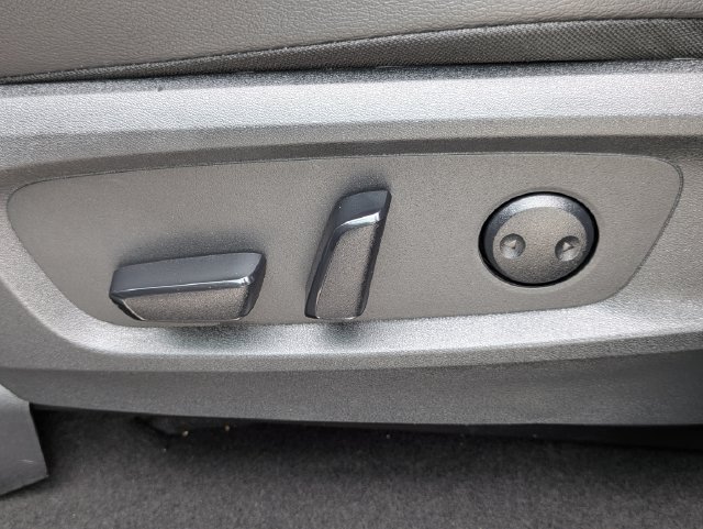 Used 2025 Nissan Pathfinder SL AWD/4WD image 23
