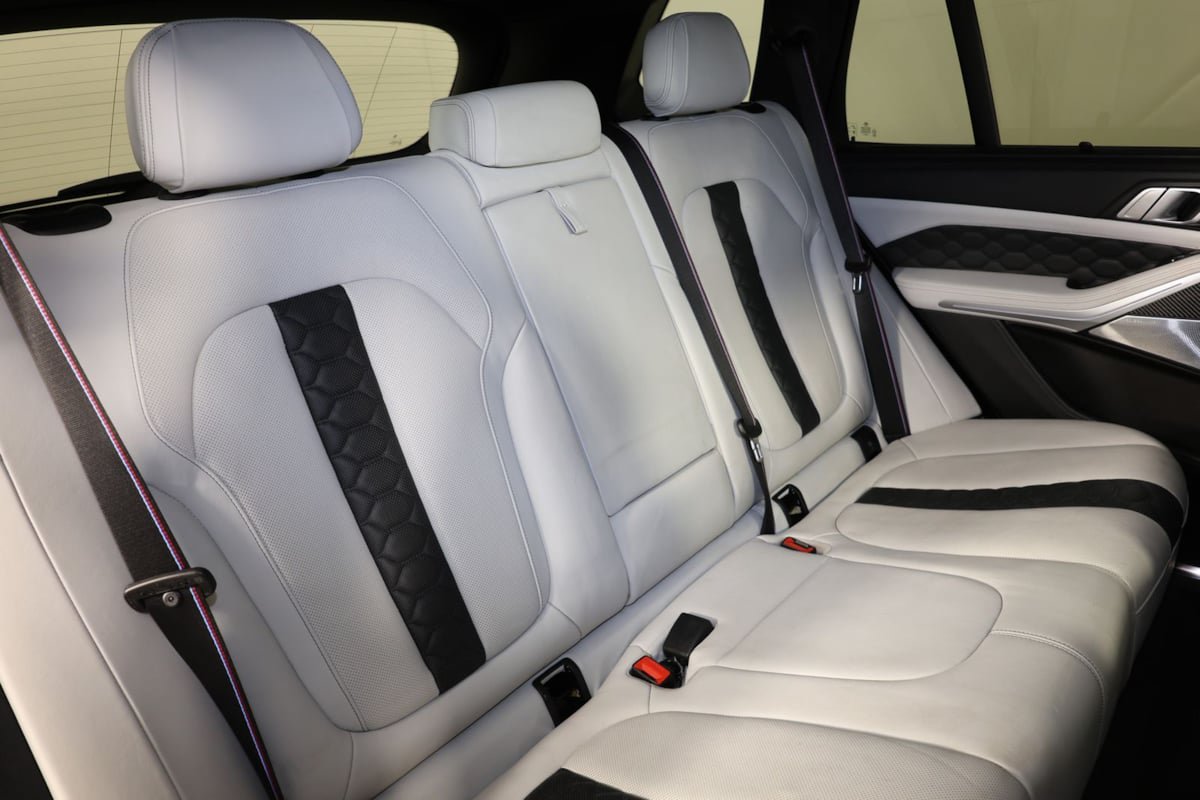 Used 2021 BMW X5 M w/ Competition Package AWD/4WD image 43