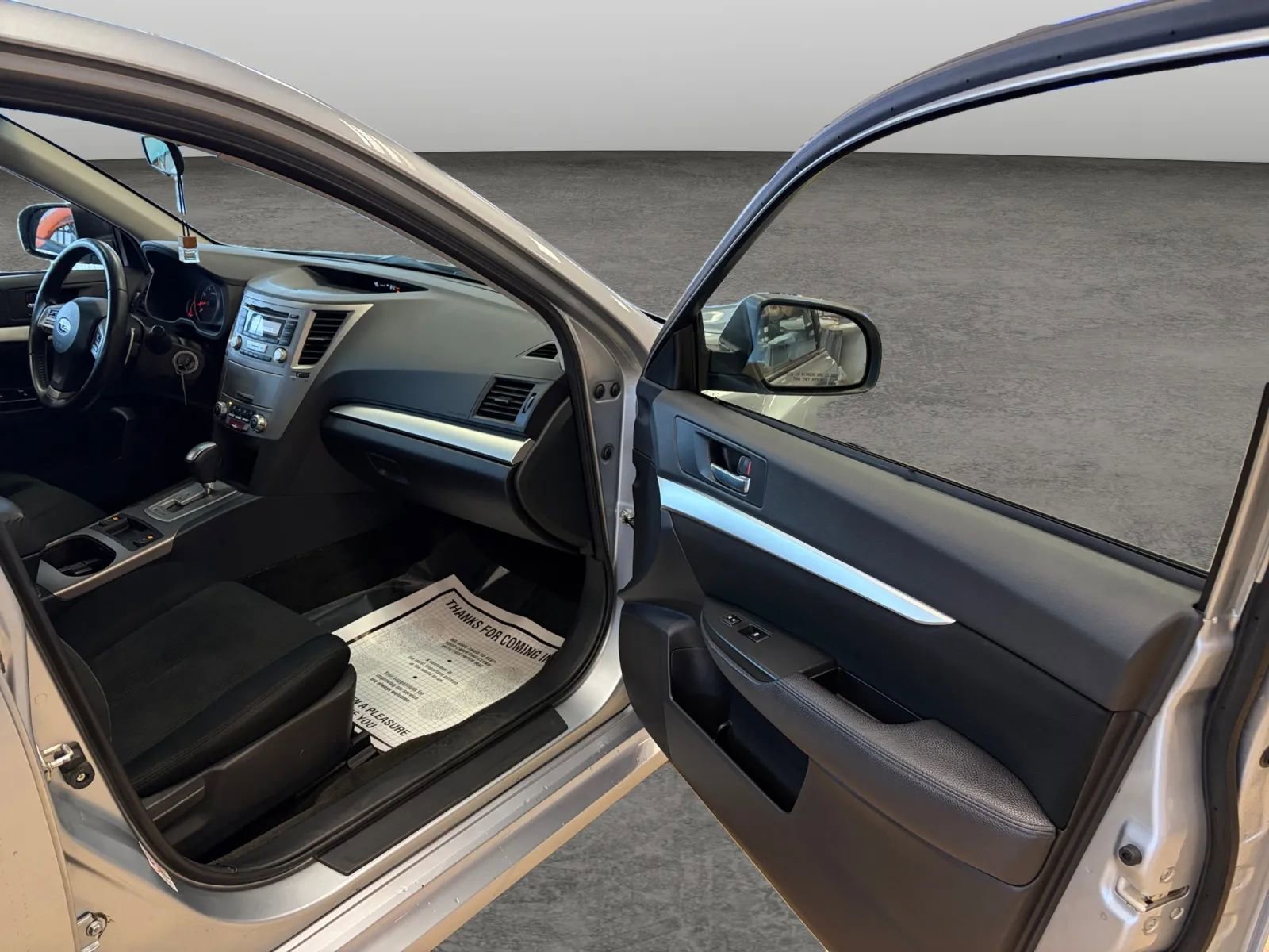 Used 2013 Subaru Legacy 2.5i Premium w/ All-Weather Pkg image 17