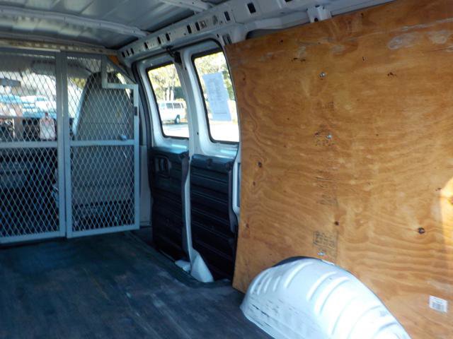 Used 2012 Chevrolet Express 3500 image 15