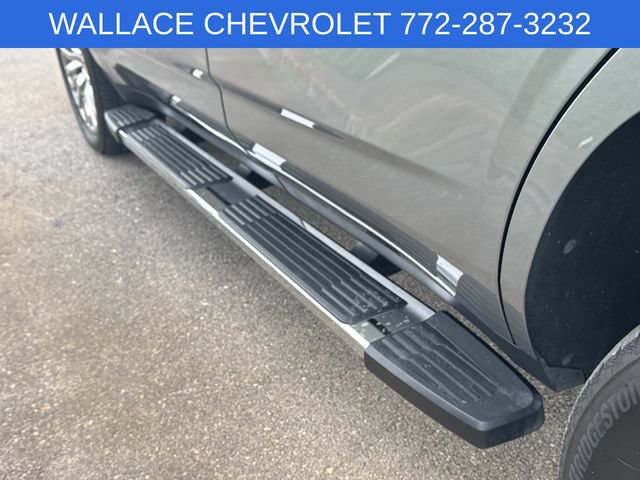 Used 2023 Chevrolet Tahoe High Country AWD/4WD image 11