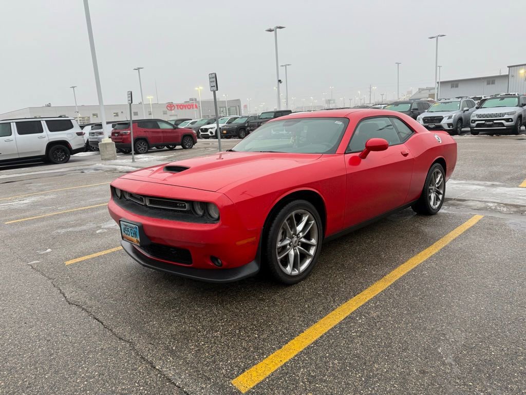 Used 2022 Dodge Challenger GT image 2